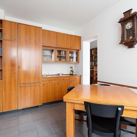 Ca' Stellini - Comoda Casa Indipendente Con Parcheggio Privato Milano Exterior foto