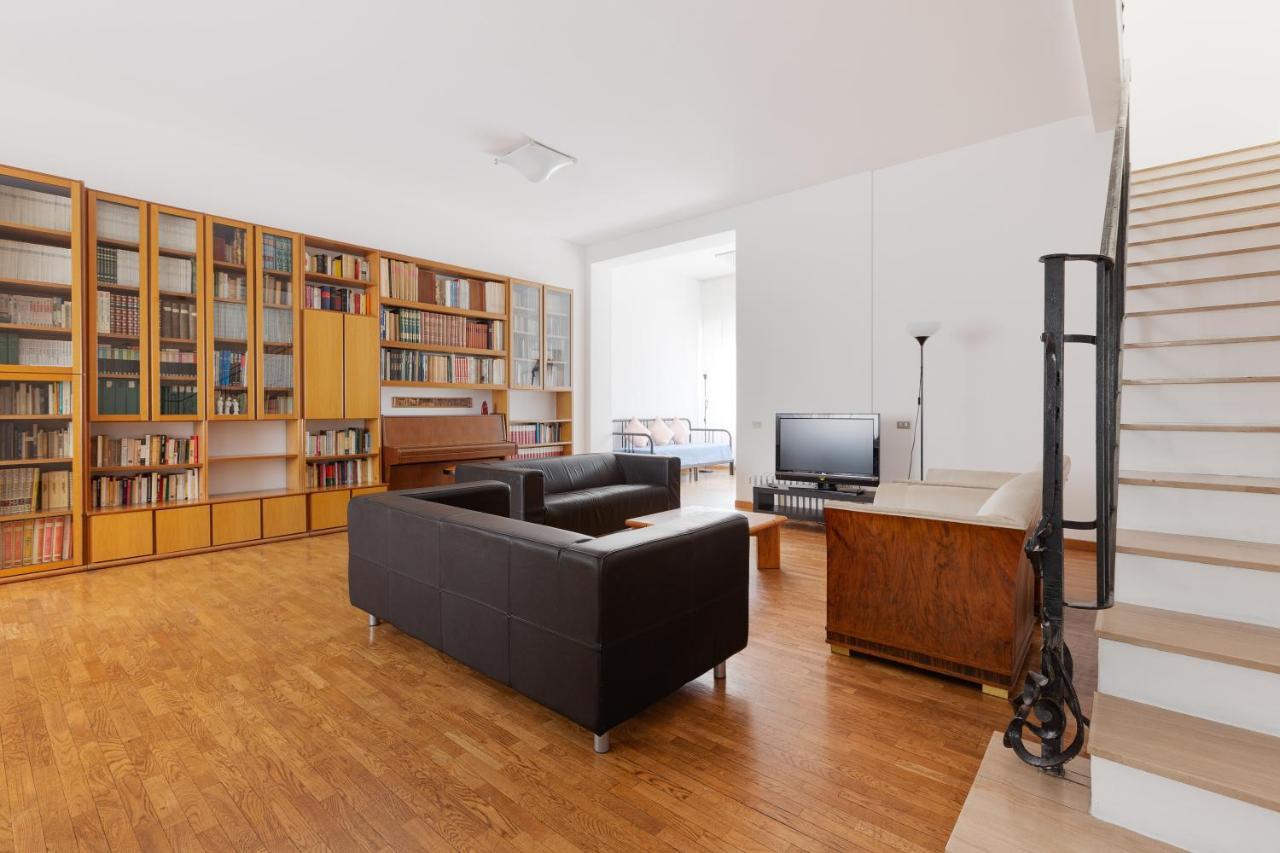 Ca' Stellini - Comoda Casa Indipendente Con Parcheggio Privato Milano Exterior foto