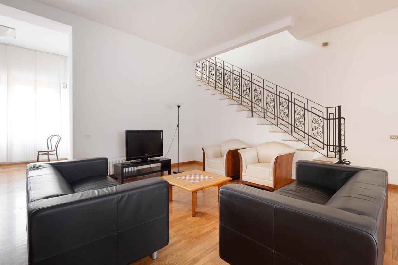 Ca' Stellini - Comoda Casa Indipendente Con Parcheggio Privato Milano Exterior foto