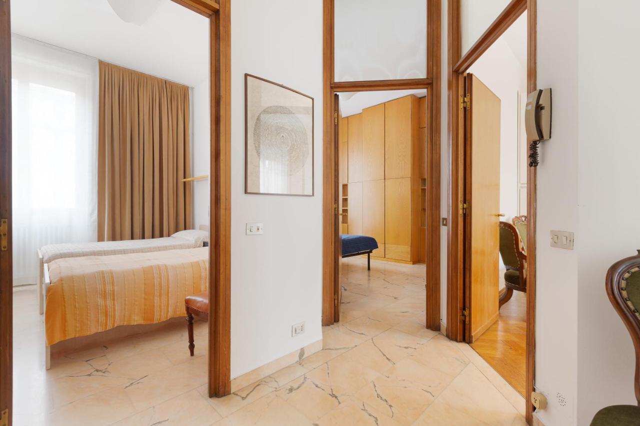 Ca' Stellini - Comoda Casa Indipendente Con Parcheggio Privato Milano Exterior foto